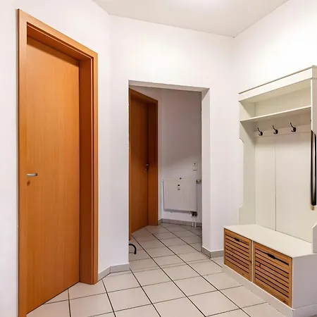 Апартаменты Haus Castellblick Mit Terrasse Доттинген